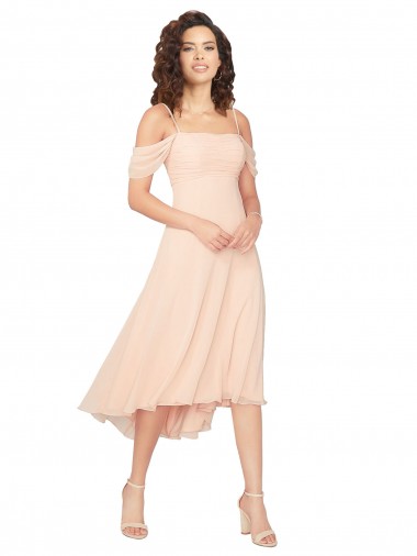 Billigste Eisrosa A-Linien Quadrat Ausschnitt Midi Chiffon Kurze Brautjungfernkleider