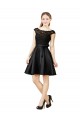 Billigste Schwarz A-Linien Illusion Ausschnitt Knielang Satin Spitze Kurze Brautjungfernkleider / Cocktailkleider / Heimkehr Kleider