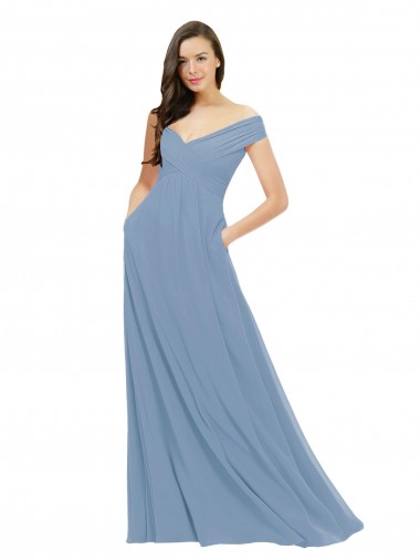 Billigste Staubiges Blau A-Linien Off-Schulter Chiffon Lange Brautjungfernkleider