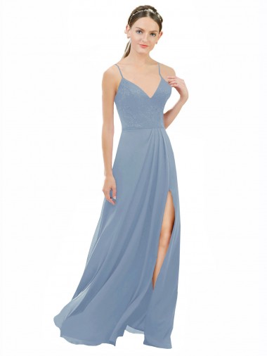 Billigste Staubiges Blau A-Linien Spaghetti-Träger V-Ausschnitt Chiffon Spitze Lange Brautjungfernkleider